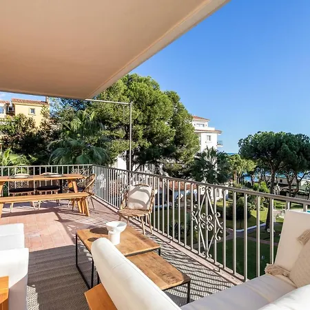 Luminoso En Andalucia Del Mar *