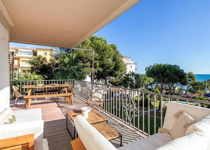 Luminoso En Andalucia Del Mar *