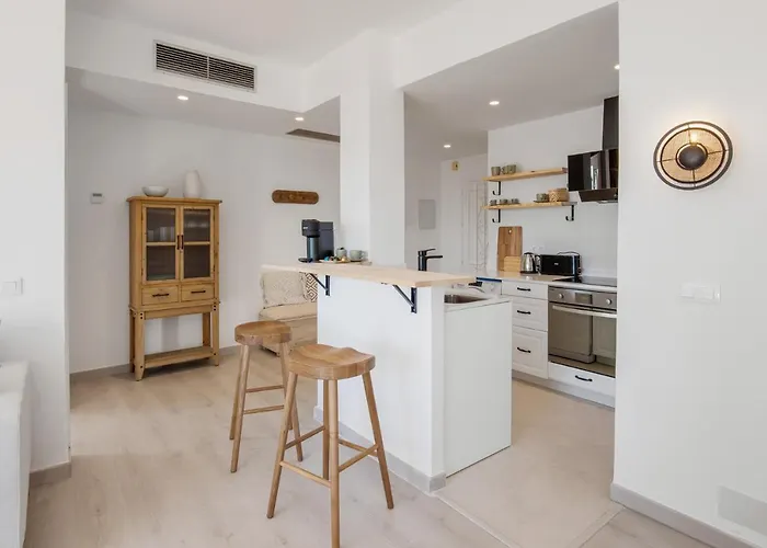 Luminoso En Andalucia Del Mar アパート