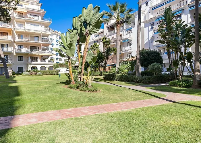 Luminoso En Andalucia Del Mar アパート